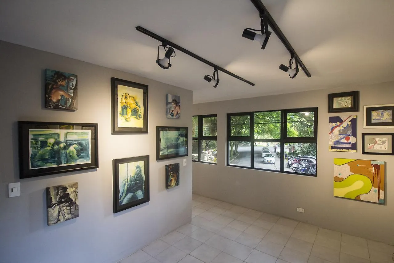 Coolto Art Lodge 麦德林