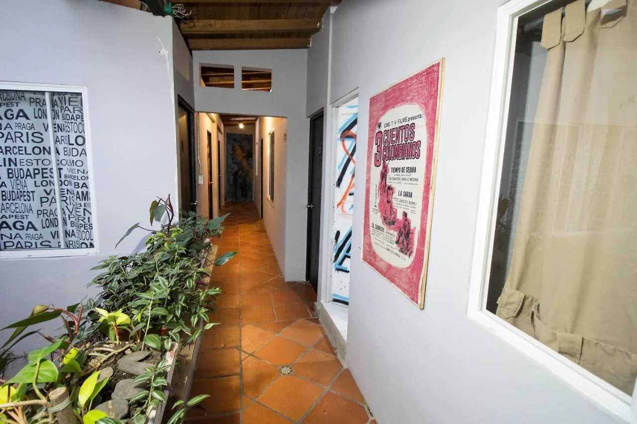 旅馆 Coolto Art Lodge 麦德林