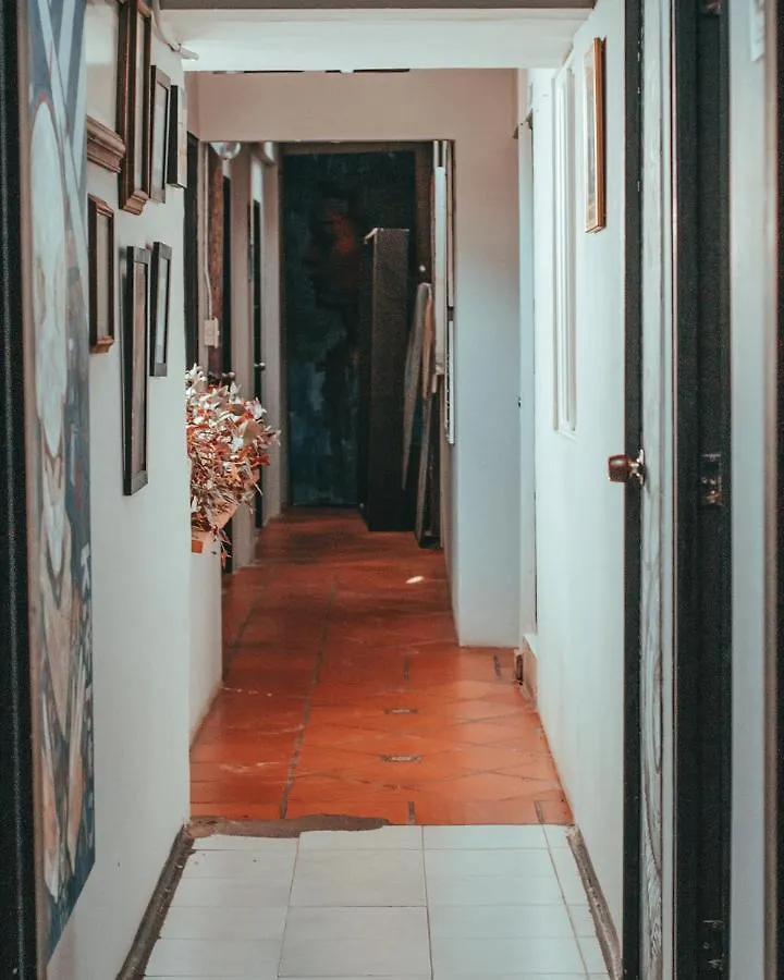 Coolto Art Lodge 麦德林 旅馆